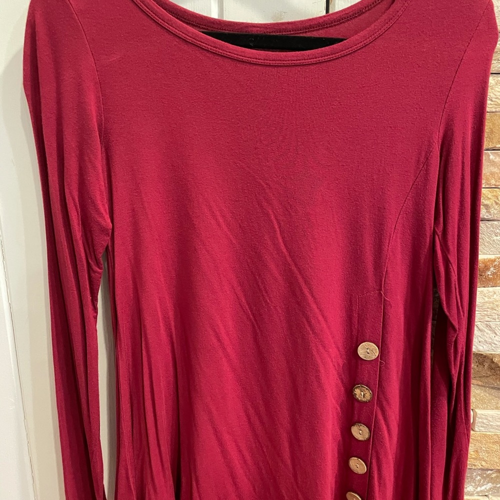 Button detail cotton top